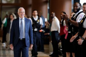 Eagles owner Jeffrey Lurie to be honored at ESPYs with Stuart Scott Award for commitment to autism awareness