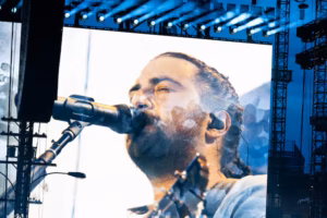 With ‘the Great Divide Tour’ Noah Kahan made a sold-out Citizens Bank Park feel like a melancholic suburban backyard