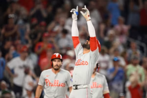 Derek Hill’s two-run homer in the ninth gives the Phillies another comeback win over Nationals