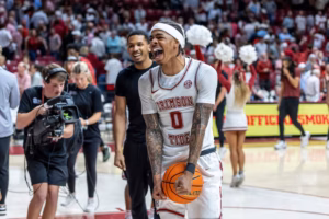 Sixers select Alabama guard Labaron Philon with the 22nd overall pick