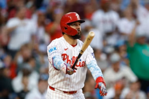 Kyle Schwarber joins Bryce Harper in the Home Run Derby