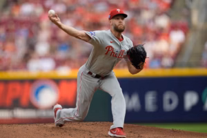 Zack Wheeler dominates the Reds in Phillies’ 4-1 series-opening win