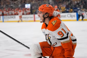 Flyers tender record offer sheet to Ducks center Leo Carlsson that would cost Philly four first-round picks