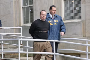 Par Funding’s fraudster founder has a website lobbying for a pardon from President Trump