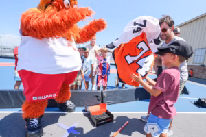Fans gather for Flyers’ Community Caravan in Ocean City with renewed optimism about the team’s future