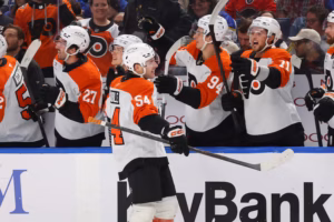 Cole Knuble’s first two NHL goals powers Flyers to a third straight victory with 3-1 win over the Sabres